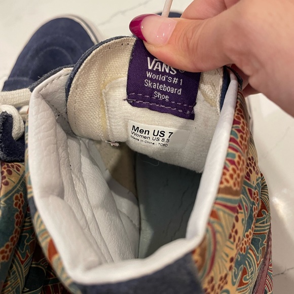 RARE VANS SK8-Hi Royal Blue Multi Colored Floral Pattern Size 7 - Picture 3 of 4